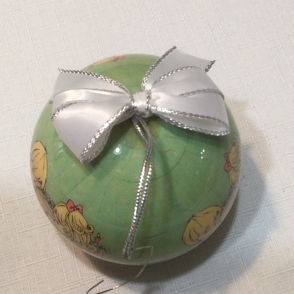 Precious Moments Porcelain Ornament - Picture 5 of 6